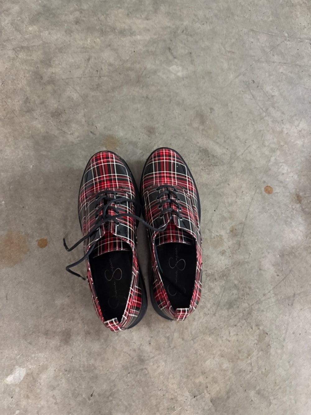 Jessica Simpon  Red Plaid Lace-Up Shoes